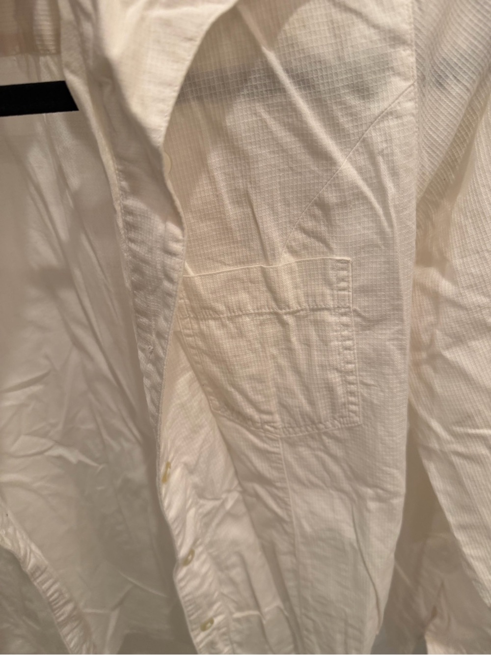 Levi’s white collared button down - Picture 5 of 6